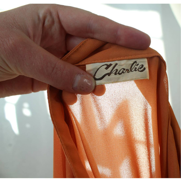 Vintage 50s/60s Orange Sheer Pearl Button-Up Pleated Shirt - Picture 10 of 16